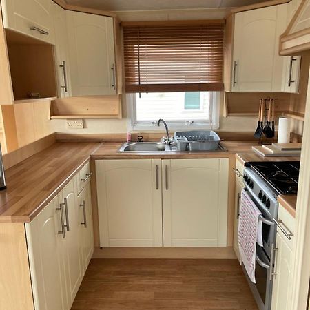 Beautiful 2-Bed Static Caravan Newton Stewart Exterior photo